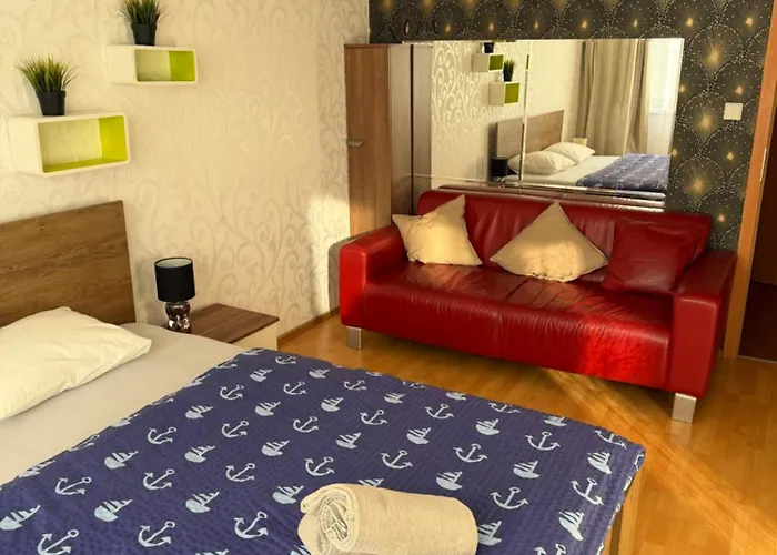 Key Pellicova Apartment *